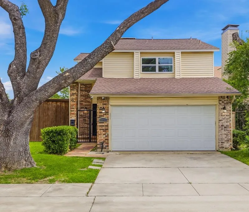2651 Via Ventura Circle, Carrollton TX 75006