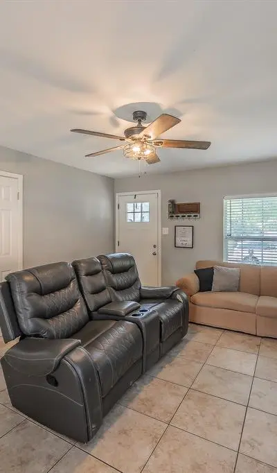 6037 Lindy Lane, Watauga TX 76148 - Photo 4