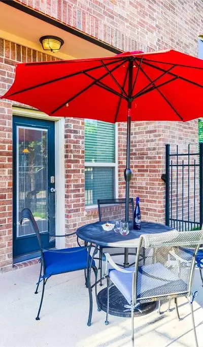 6606 Deleon Street, Irving TX 75039 - Photo 5