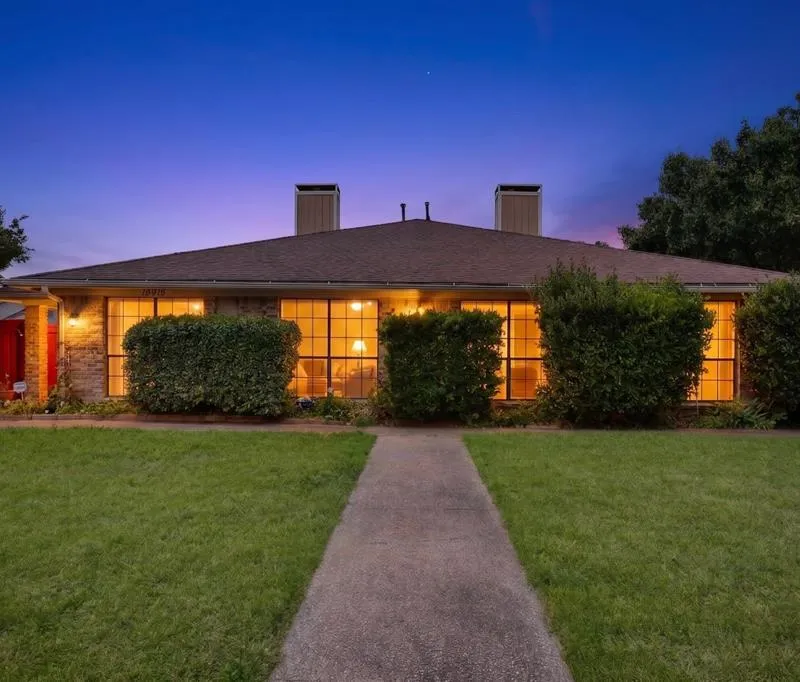 18915 TUPELO Lane, Dallas TX 75287