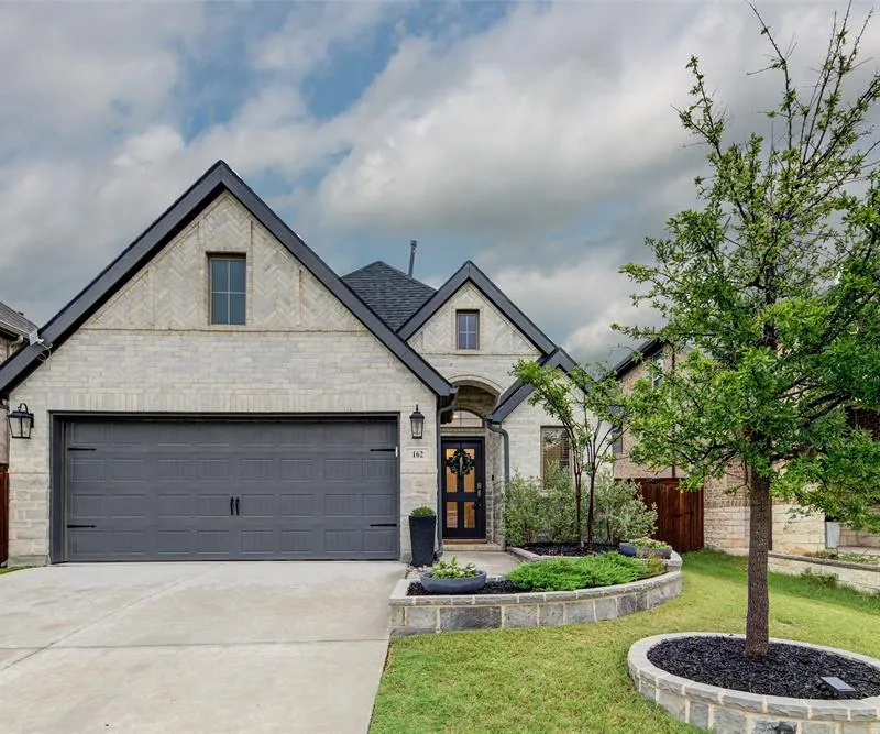 162 Palo Duro Bend, Rhome TX 76078