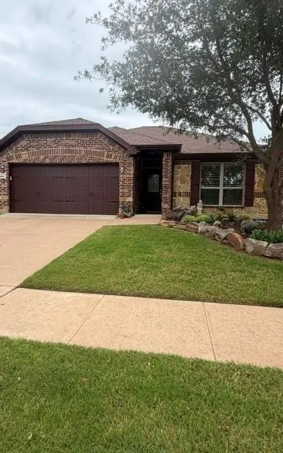202 Tower Circle, Terrell TX 75160