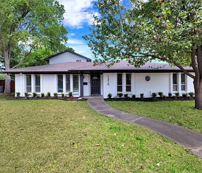 1316 Edgefield Drive, Plano TX 75075