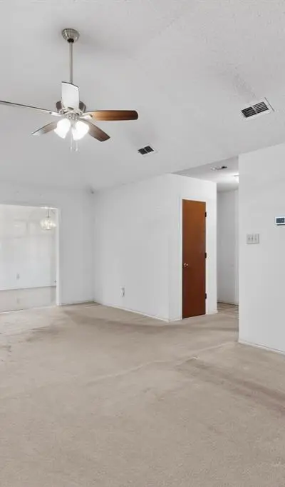7517 Crosstimbers Lane, North Richland Hills TX 76182 - Photo 5