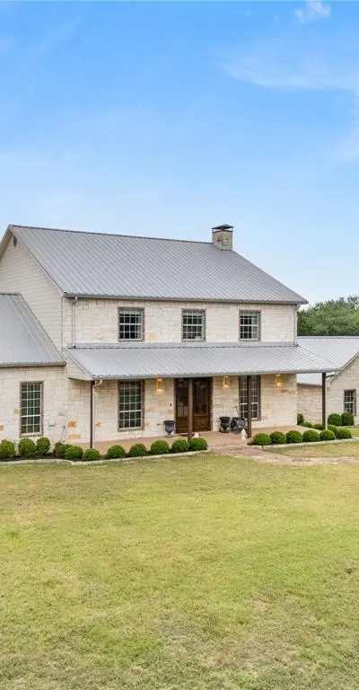 400 Kandus Cove, China Spring TX 76633 - Photo 2