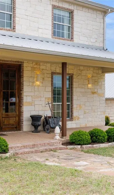 400 Kandus Cove, China Spring TX 76633 - Photo 4