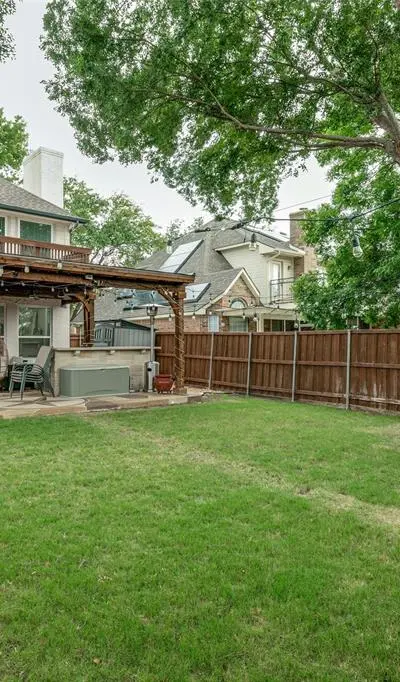 8608 Clear Sky Drive, Plano TX 75025 - Photo 2