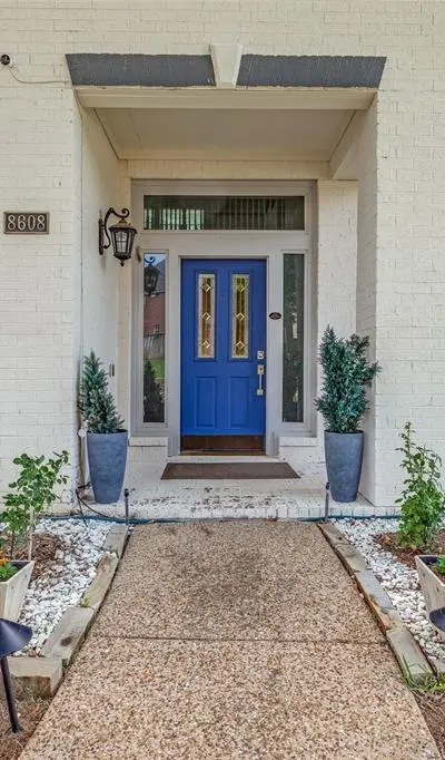 8608 Clear Sky Drive, Plano TX 75025 - Photo 3