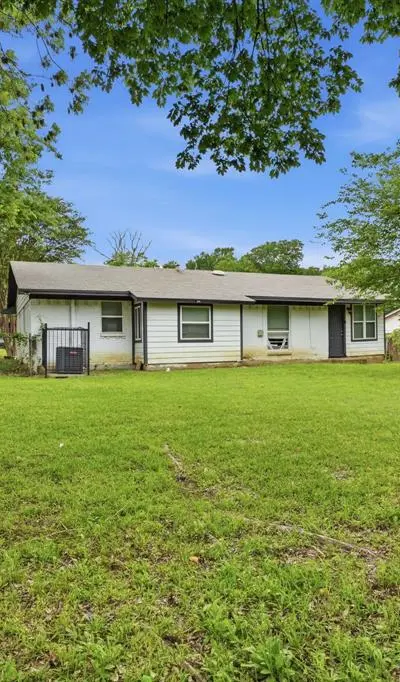 1724 Spring Lake Drive, Mesquite TX 75149 - Photo 5