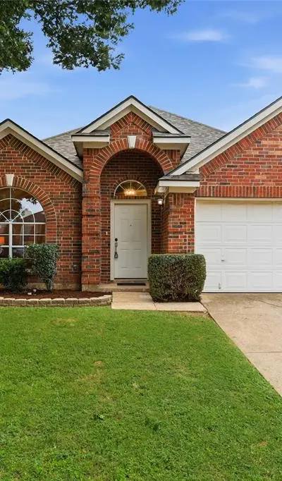 1232 Michael Avenue, Lewisville TX 75077