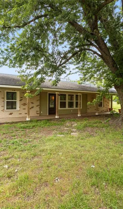 5729 County Road 402, Grandview TX 76050 - Photo 3