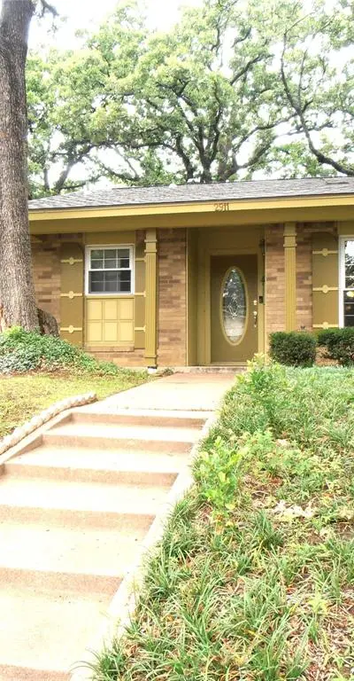 2911 Norwood Lane, Arlington TX 76013