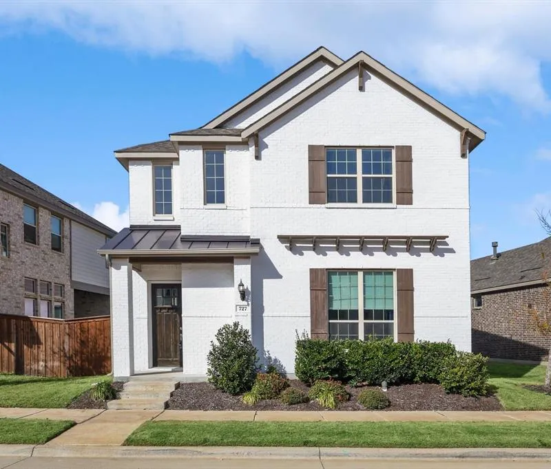 727 Waterbrook Parkway, Argyle TX 76226