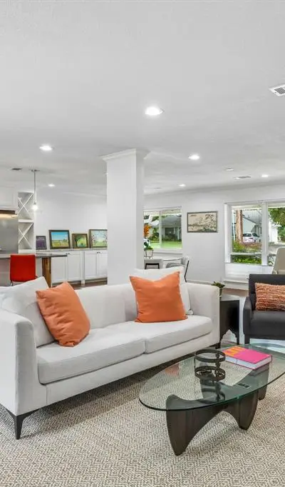6452 Lange Circle, Dallas TX 75214