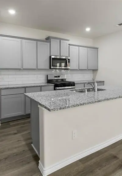 7066 Bison Creek Lane, Garland TX 75043 - Photo 2