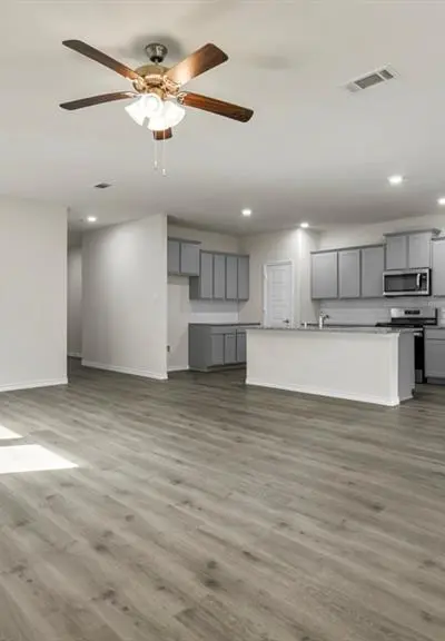 7066 Bison Creek Lane, Garland TX 75043 - Photo 5
