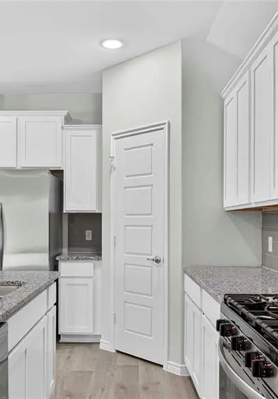 7062 Bison Creek Lane, Garland TX 75043 - Photo 5