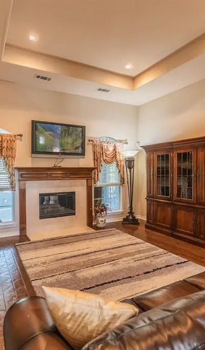 10514 Huffines Drive, Rowlett TX 75089 - Photo 5