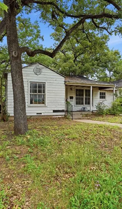 2900 Hunter Street, Fort Worth TX 76112 - Photo 3