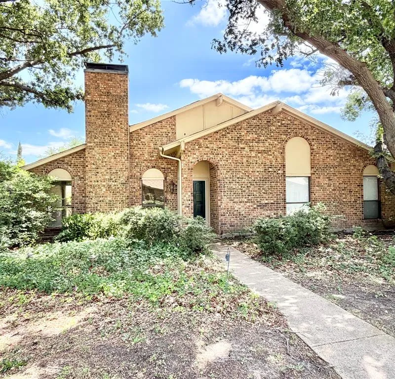 1108 Bridle Drive, Richardson TX 75081