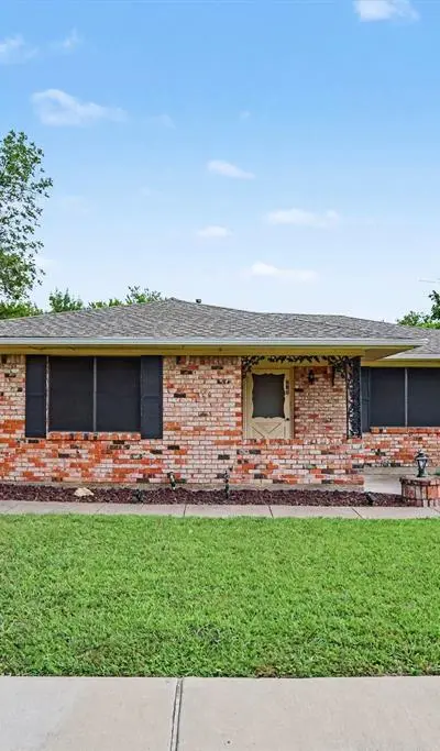 219 W Jefferson Street, Palmer TX 75152 - Photo 3