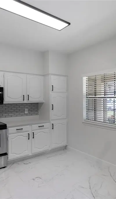 2835 Keller Springs Road # 903, Carrollton TX 75006 - Photo 3