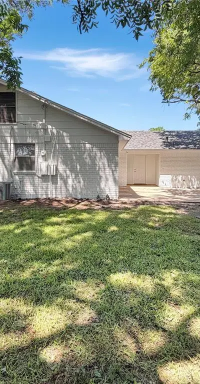 305 Deer Creek Road, Everman TX 76140 - Photo 5