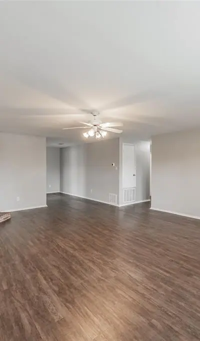 208 Weber River Trail, Fort Worth TX 76140 - Photo 4