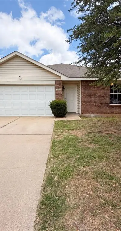 1120 Beaverwood Lane, Crowley TX 76036