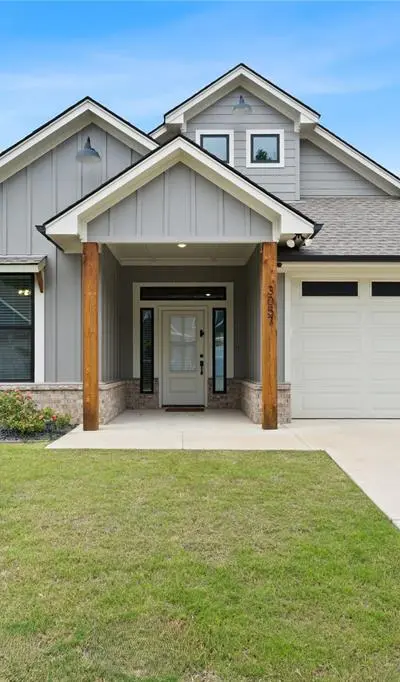 3057 Royal Garden Road, Tyler TX 75701