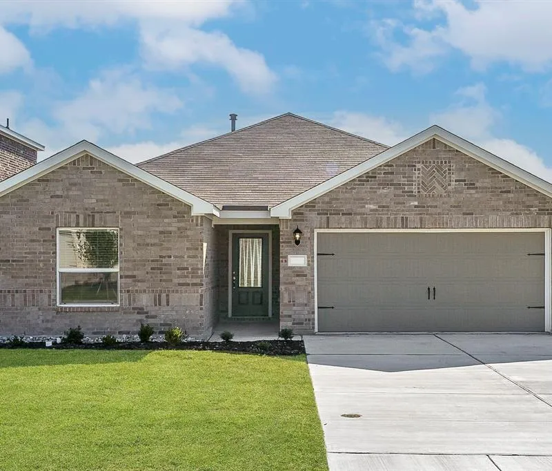 13425 Gitty Up Circle, Cresson TX 76035