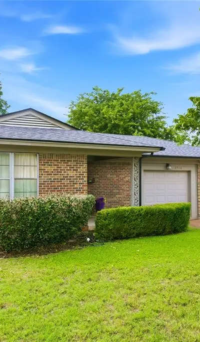 3712 Stadium Drive, Fort Worth TX 76109 - Photo 3