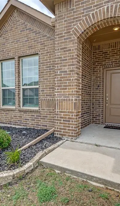 424 Baltimore Avenue, Fate TX 75189 - Photo 2