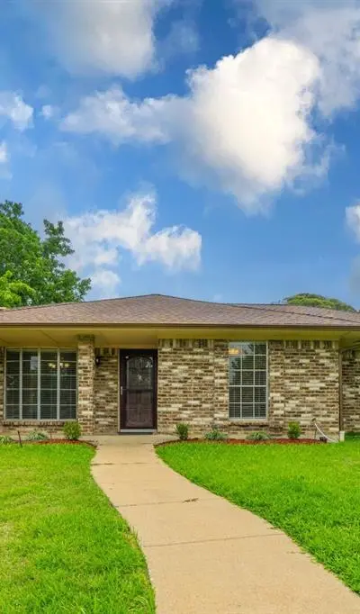 1605 Brighton Drive, Carrollton TX 75007