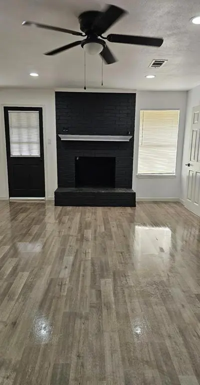 2908 Legend Road, Arlington TX 76014 - Photo 5