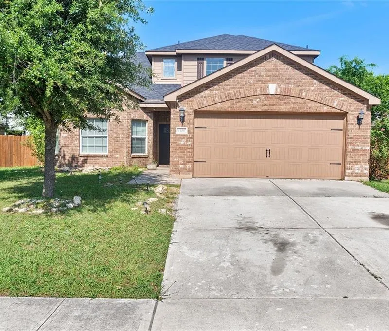 1106 Primrose Drive, Sanger TX 76266