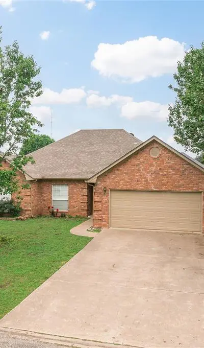 408 Sunshine Trail, Bells TX 75414