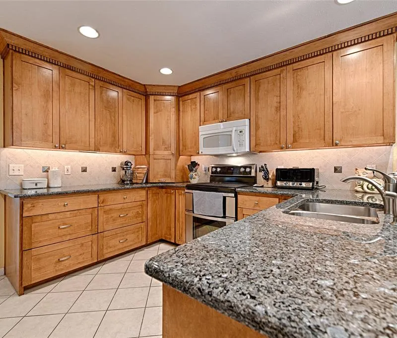 2954 Woodcroft Circle, Carrollton TX 75006