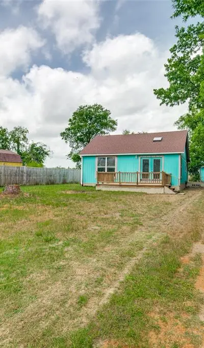 19486 Valentine, Kemp TX 75143