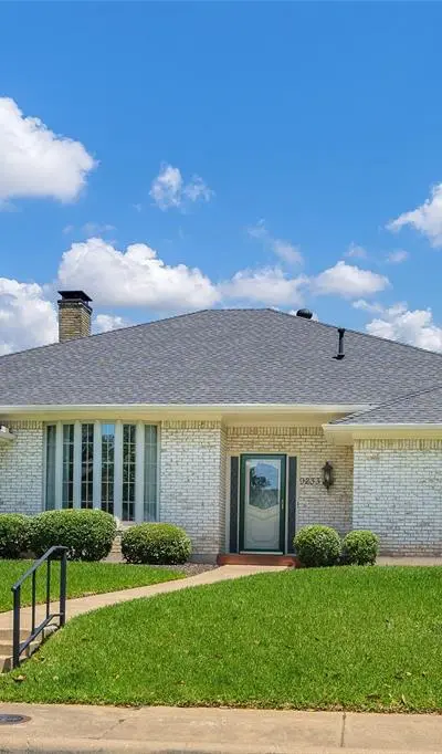 9233 Middle Glen Drive, Dallas TX 75243