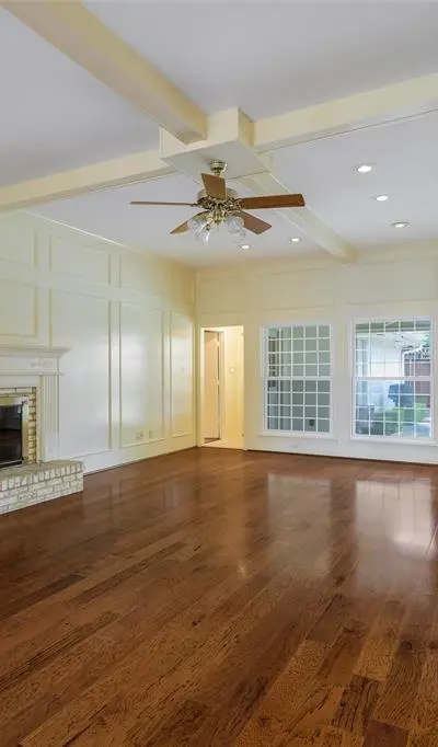 9233 Middle Glen Drive, Dallas TX 75243 - Photo 3