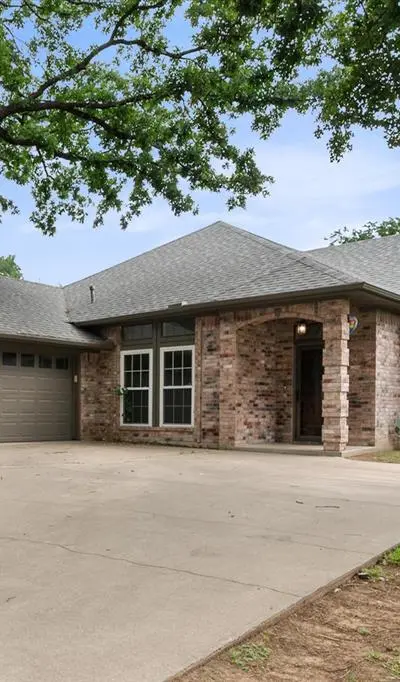 4705 Kensington Court, Arlington TX 76016