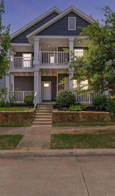 1208 Spanish Moss Drive, Savannah TX 76227