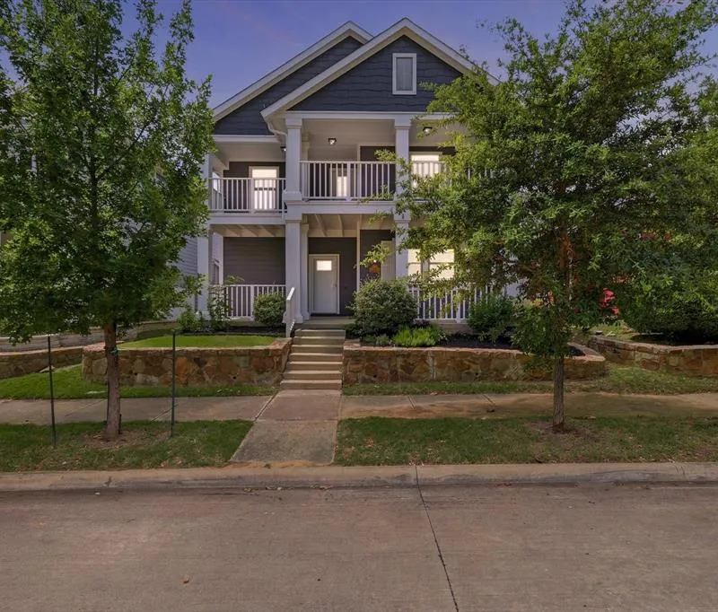 1208 Spanish Moss Drive, Savannah TX 76227