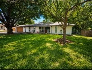 815 S 4th Street, Crandall TX 75114