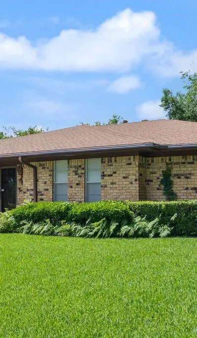 135 S Capri Drive, Duncanville TX 75116