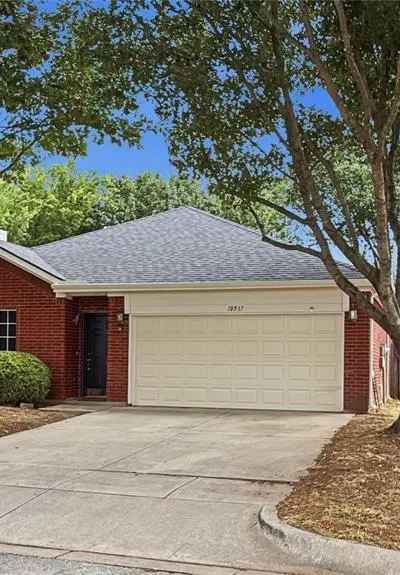 10517 Fossil Hill Drive, Fort Worth TX 76131 - Photo 3