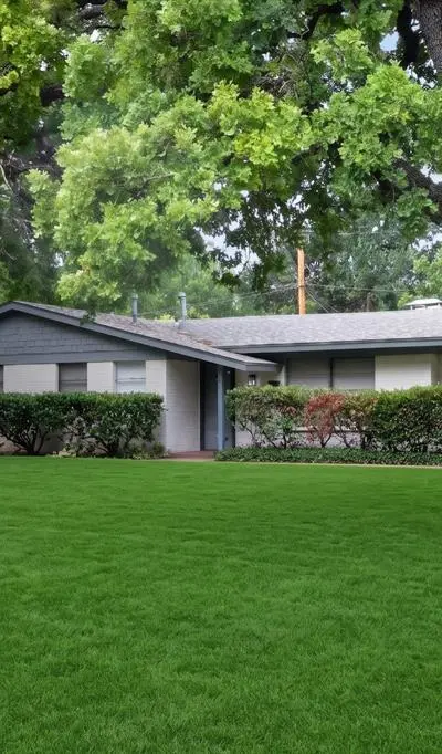 341 Arcadia Street, Hurst TX 76053
