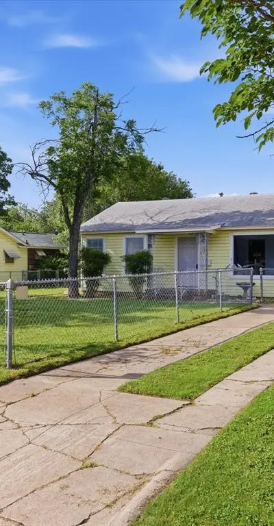 5113 Flagstone Drive, Sansom Park TX 76114 - Photo 4