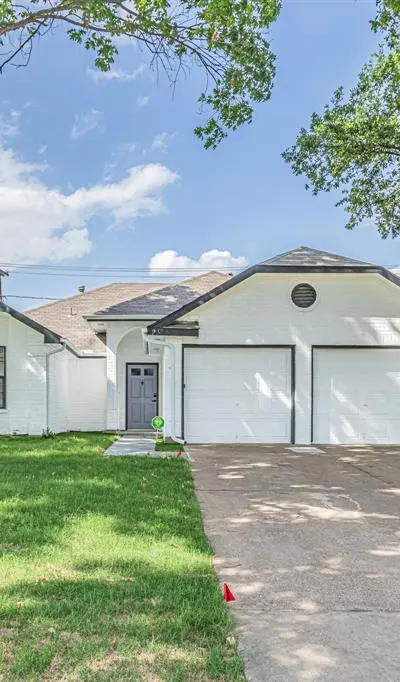 2850 Fenwick Street, Grand Prairie TX 75052